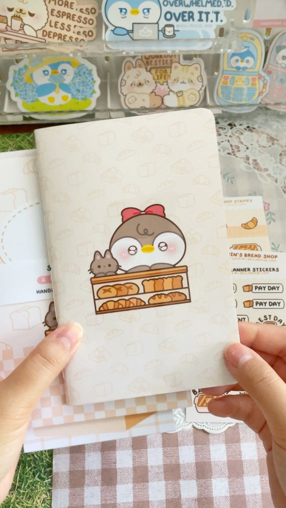 NEW Penguin's Bread Shop Ultimate Stationery Set - Gelly Roise